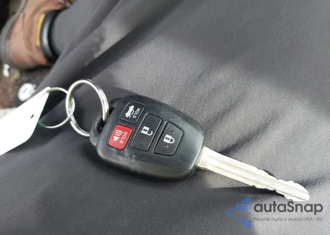 2014 Toyota Corolla Le z USA, uszkodzony, nr VIN 2T1BURHE4EC178833